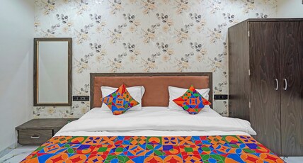 FabHotel Aurika Retreat Room Type - Deluxe Room