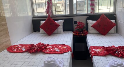 David Lounge Room Type - 6Pax 2 Triple Room