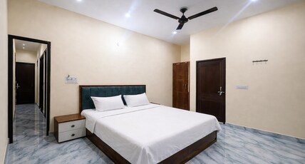 Kashi Raj Homestay Near Kashi Vishwanath Room Type - Suite Kashi Raj Homestay Near Kashi Vishwanath Room Type - Suite