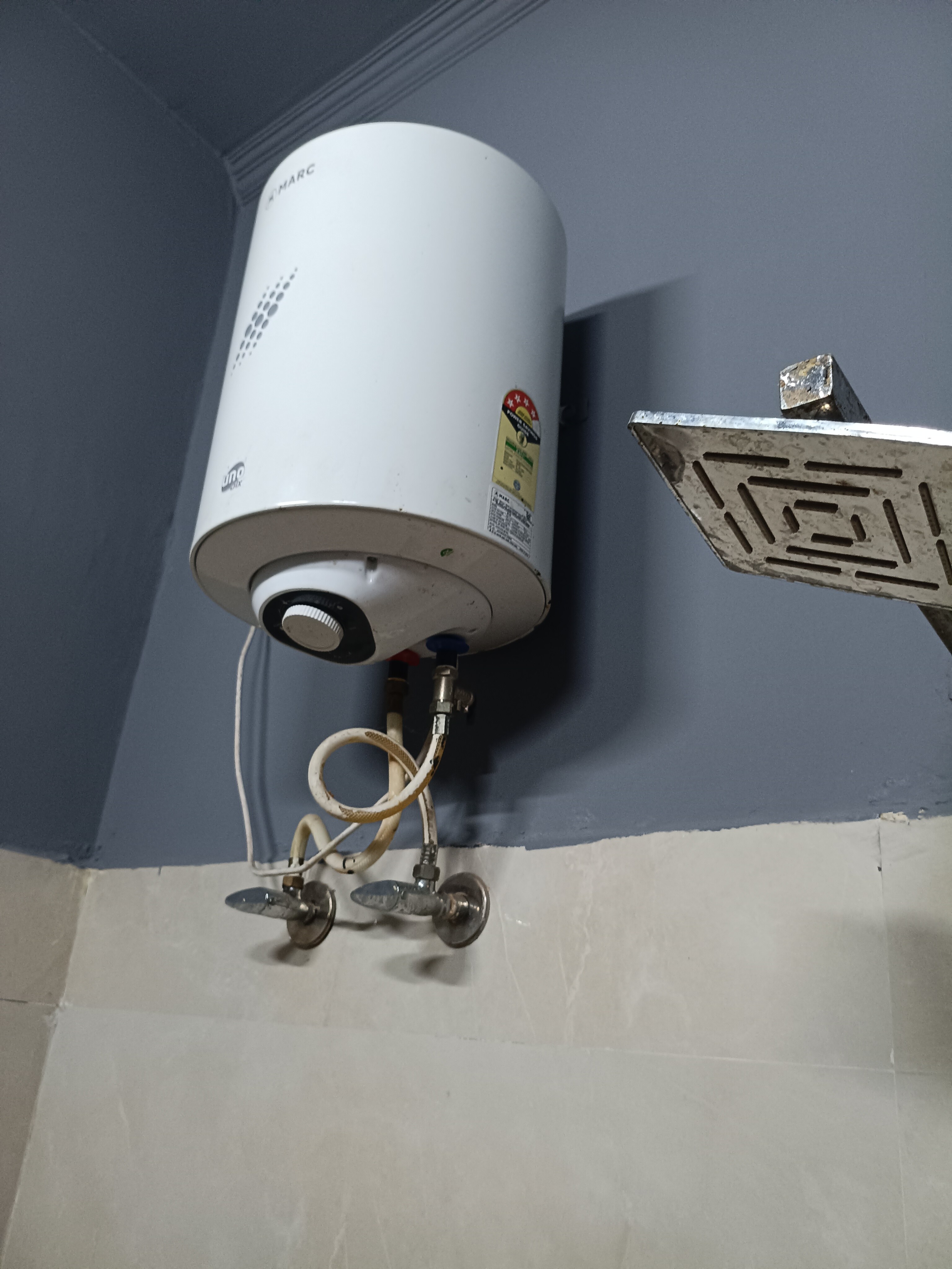 Sudan in hotel zirakpur highway - Tap to explore photos