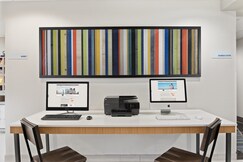 Holiday Inn Express & Suites BYRON
