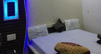 Hotel Shiva Room Type - Super Deluxe
