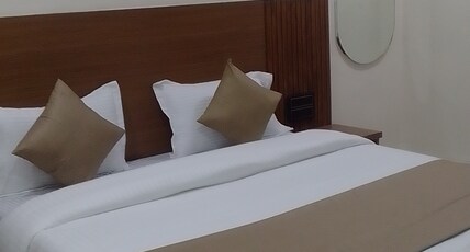 Hotel Konark Room Type - Deluxe room