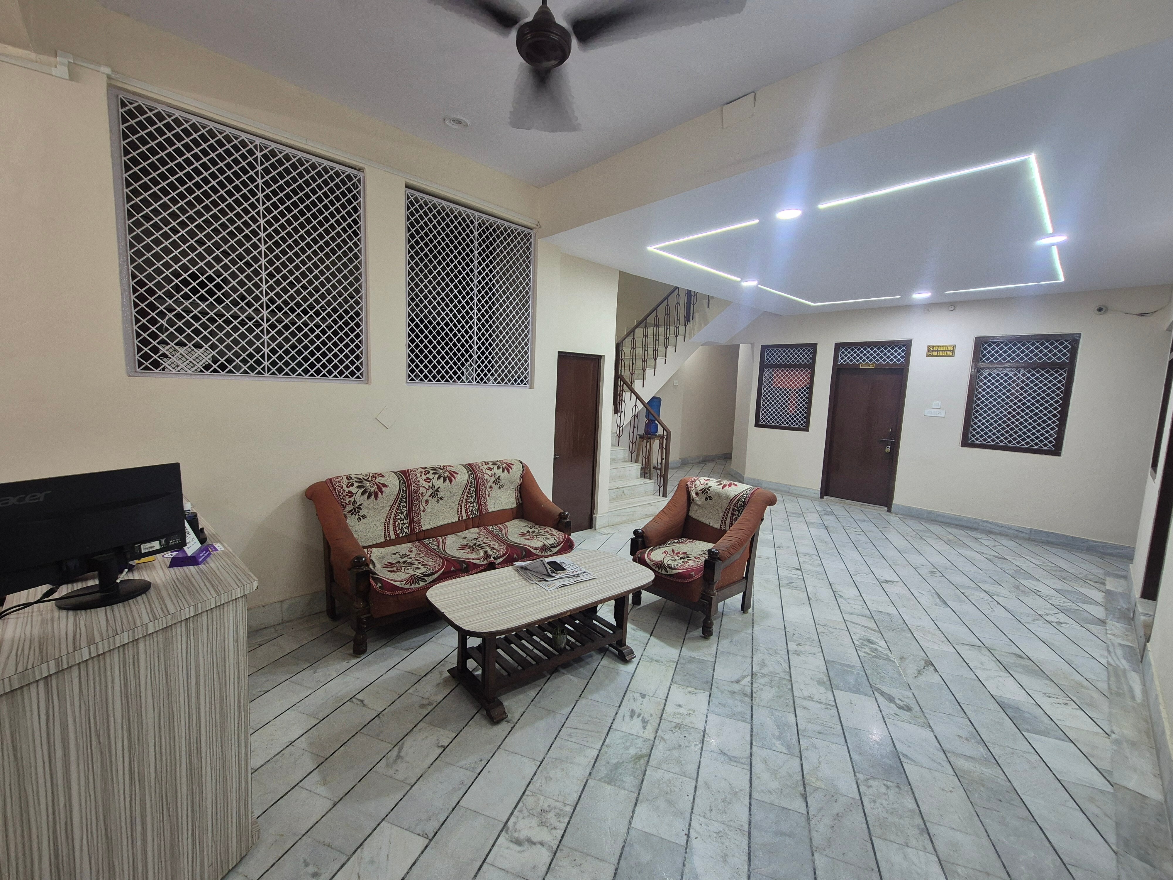 Sankatha Guest House | 50mtr Kashi Vishwanath Temple - Tap to explore photos