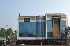 Hotel Aramana Airport Road
