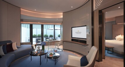 InterContinental Hotels BEIJING SANLITUN, an IHG hotel Room Type - Terrace Suite Dining Smoking
