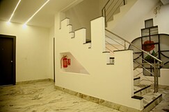 Hotel Nisha Nest