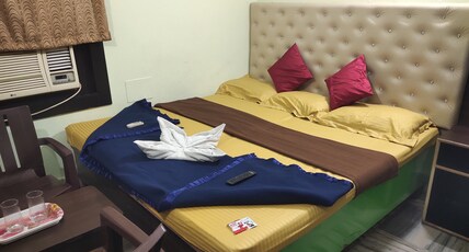 Ananda bhawan Room Type - Deluxe AC Room