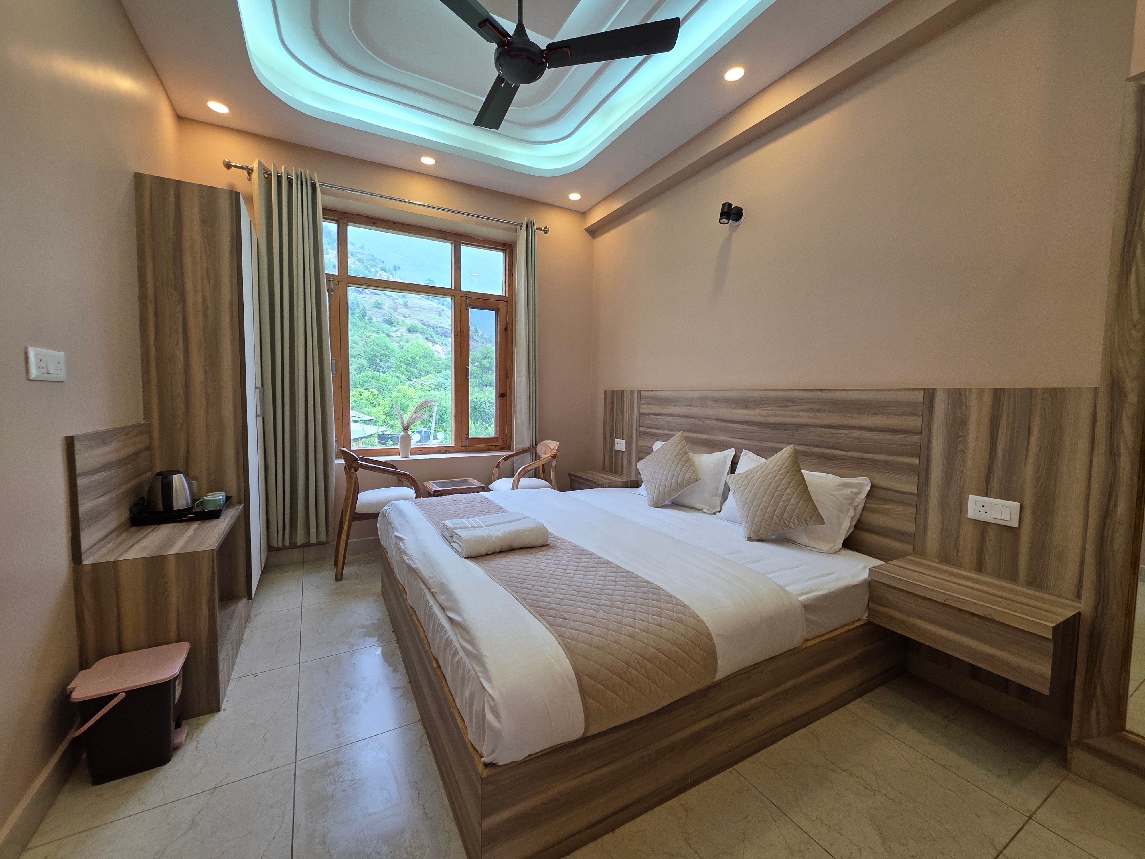 Zankhrpas A Himalayan Home Manali - Tap to explore photos