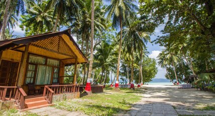 Symphony Palms Beach Resort & Spa Room Type - Lagoon Suite