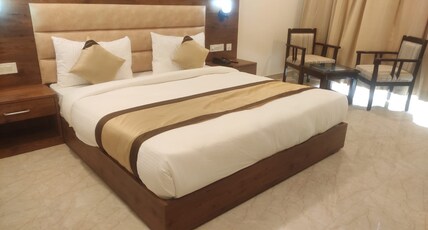 Hotel Vasuprada Room Type - Executive