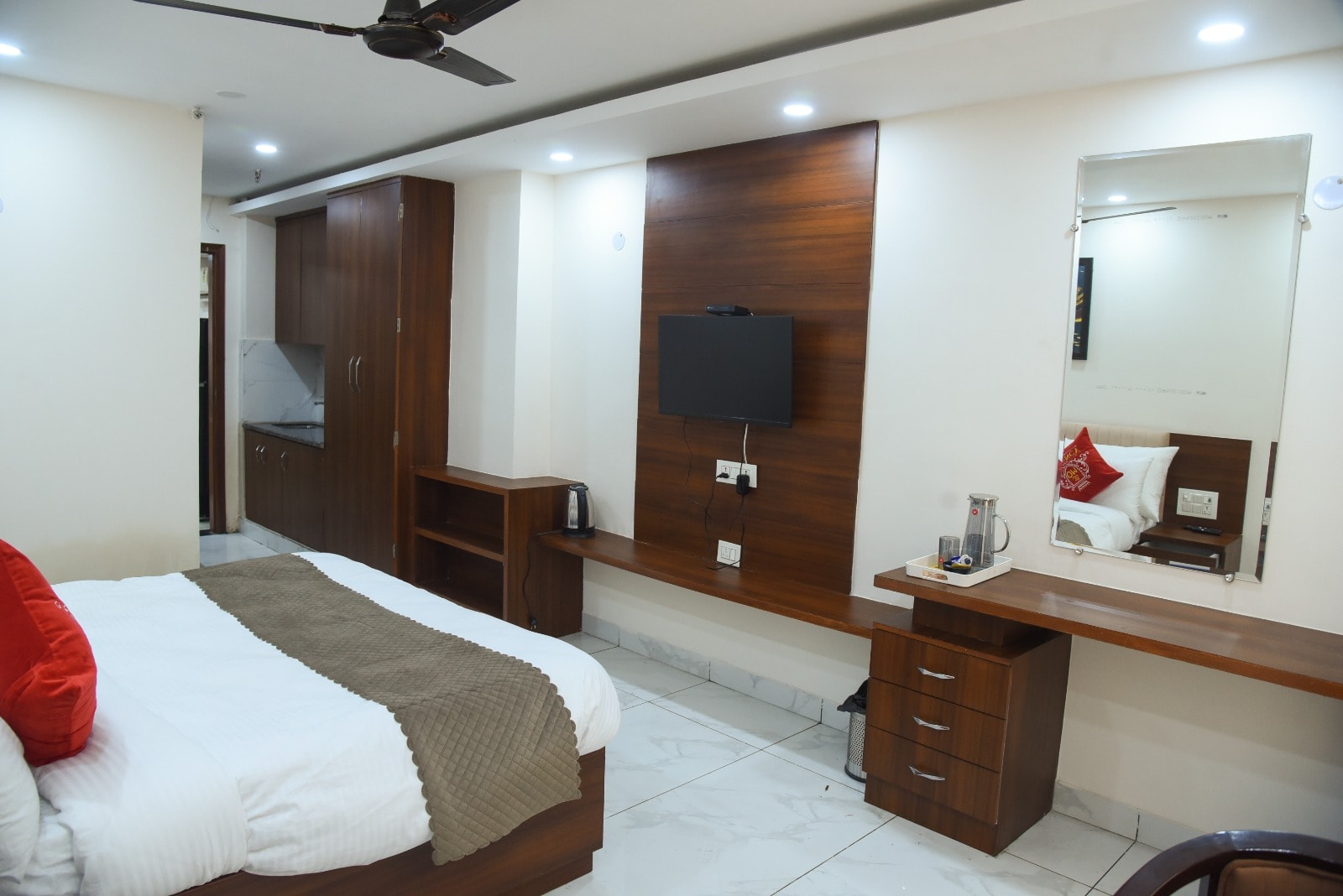 Hotel Om Regency, Loni - Tap to explore photos