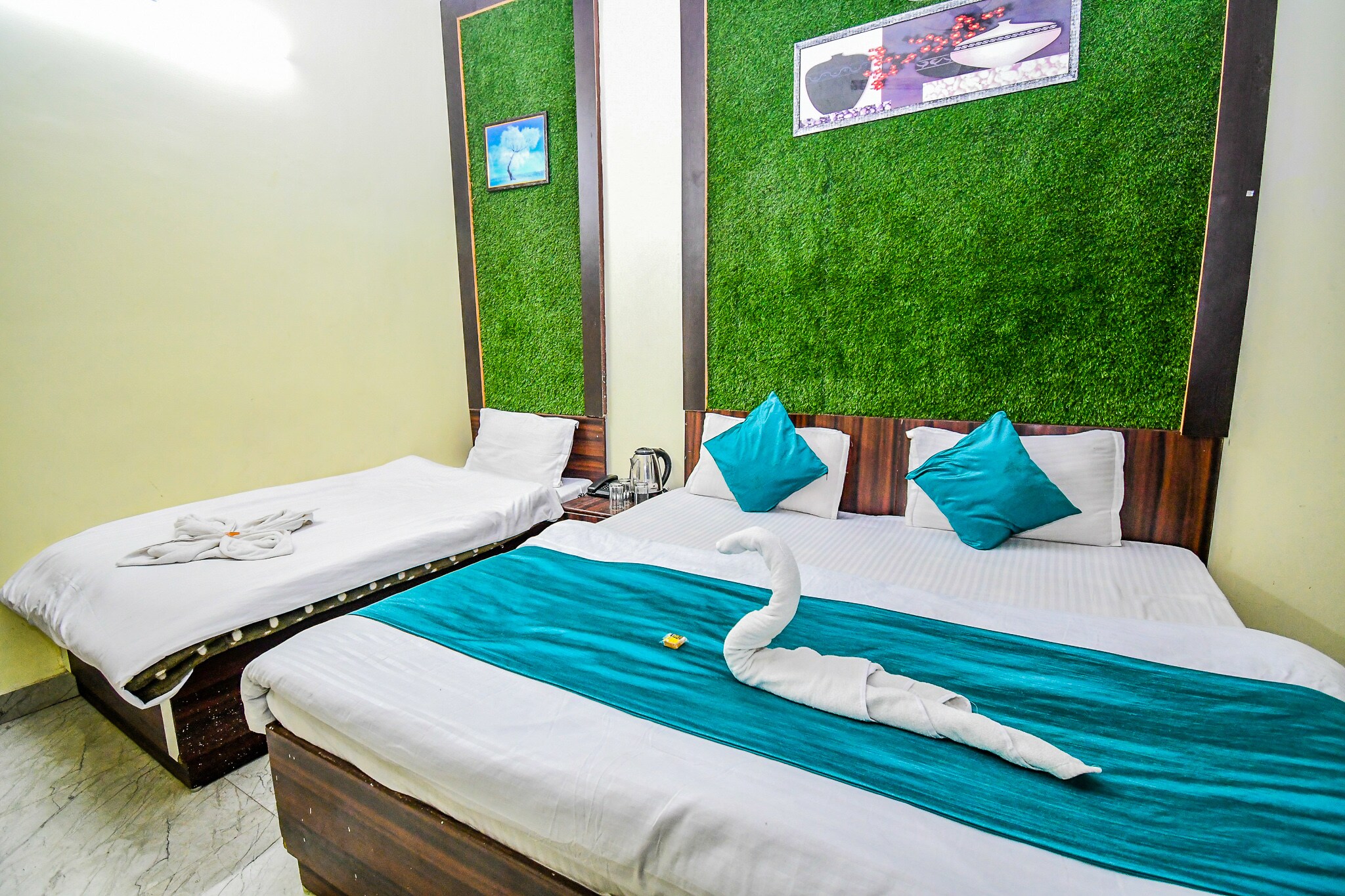 Tapovan Inn By Riversun Hotels - Tap to explore photos