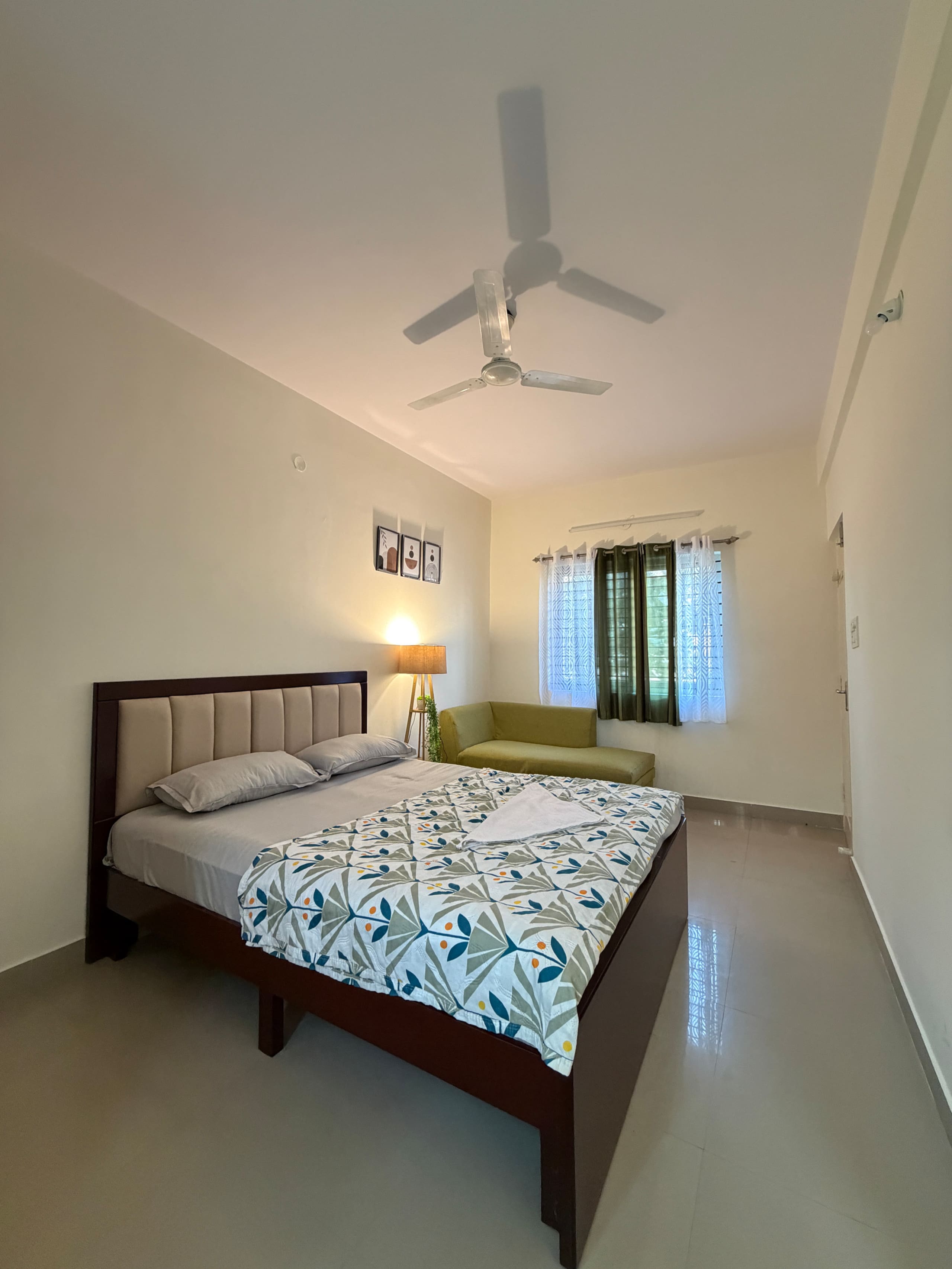 Private 1BHK HSR LiviGo Stays - Tap to explore photos