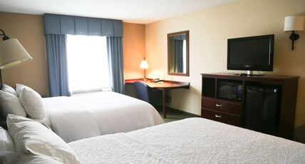 Hampton Inn by Hilton MOREHEAD Room Type - 2 QUEEN BEDS NONSMOKING