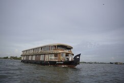 Casino Luxury Houseboats
