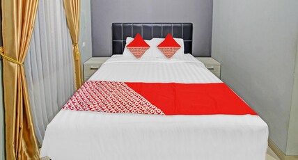 Hotel O Gm Guest House Room Type - Indonesia Deluxe Double
