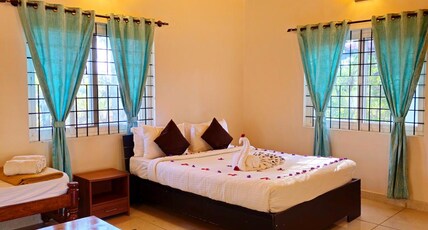 Prizm Hotels and Resort Room Type - Family Villa With Mountain View