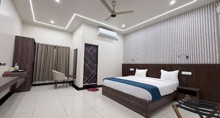 HARI GARDENIA Room Type - Executive Room HARI GARDENIA Room Type - Executive Room