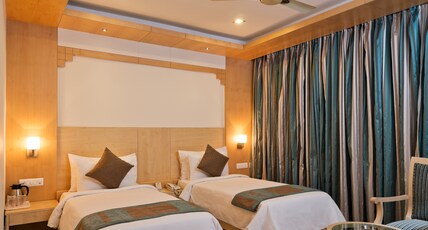 Hotel Southern Grand Room Type - Executive Deluxe ( Twin Beds )
