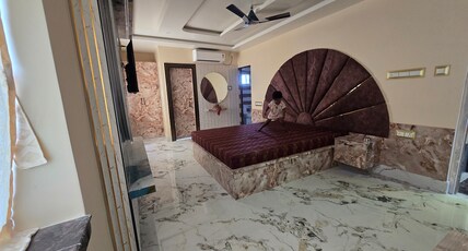 Hotel Harekrishna Room Type - Family Room