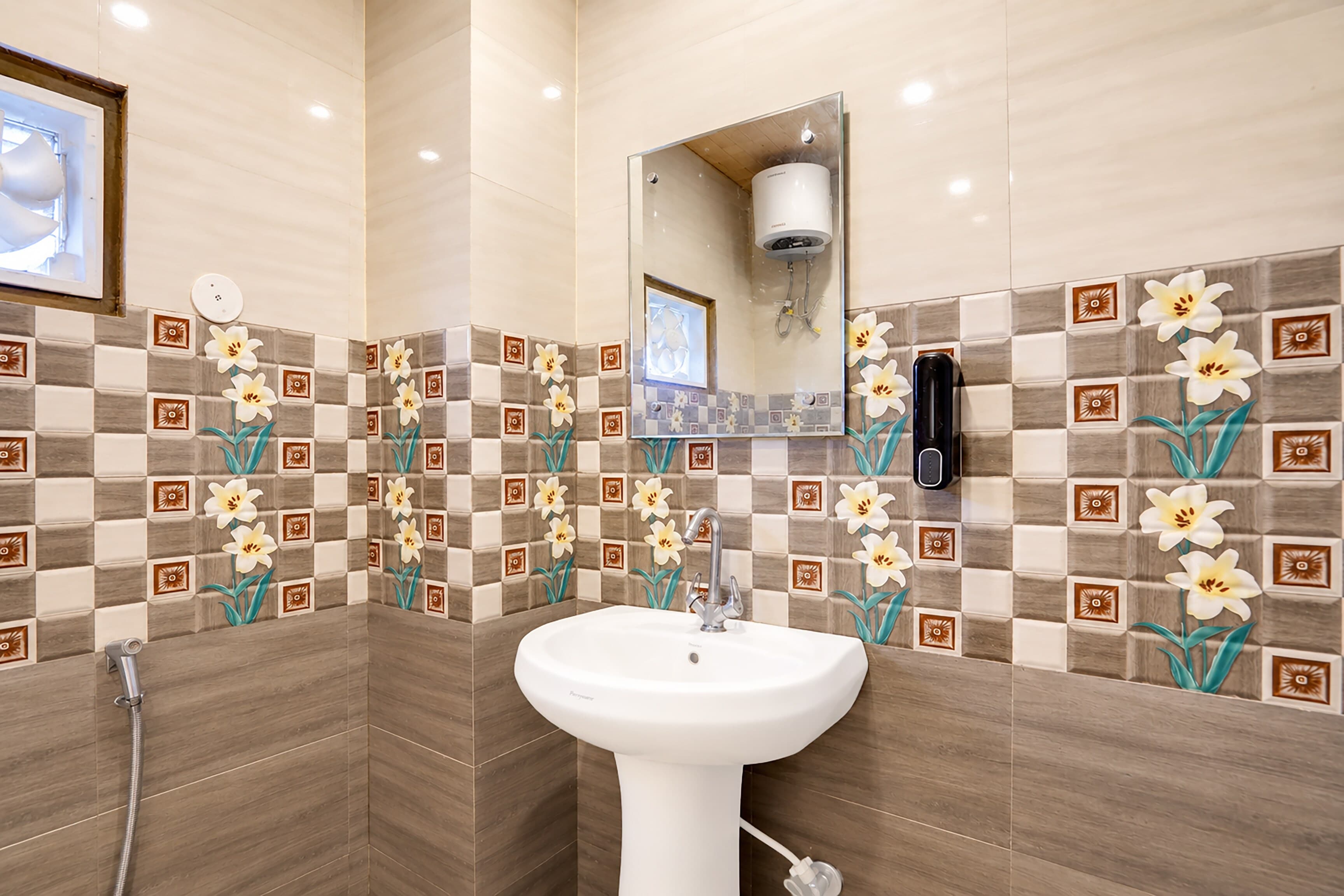 Hotel O Aurivique hotels and Banquets - Tap to explore photos