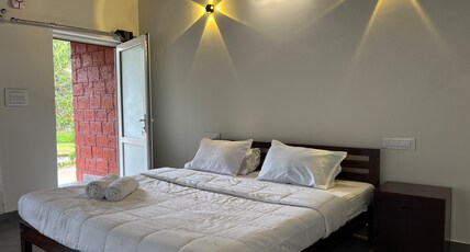 Tashi Farmstay Room Type - Villa