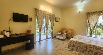 Green County Wellness Retreat Room Type - Superior Room(Mahagony Heaven) with Free Wifi Green County Wellness Retreat Room Type - Superior Room(Mahagony Heaven) with Free Wifi