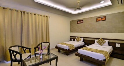 Hotel Shiv Vilas Room Type - Deluxe Room
