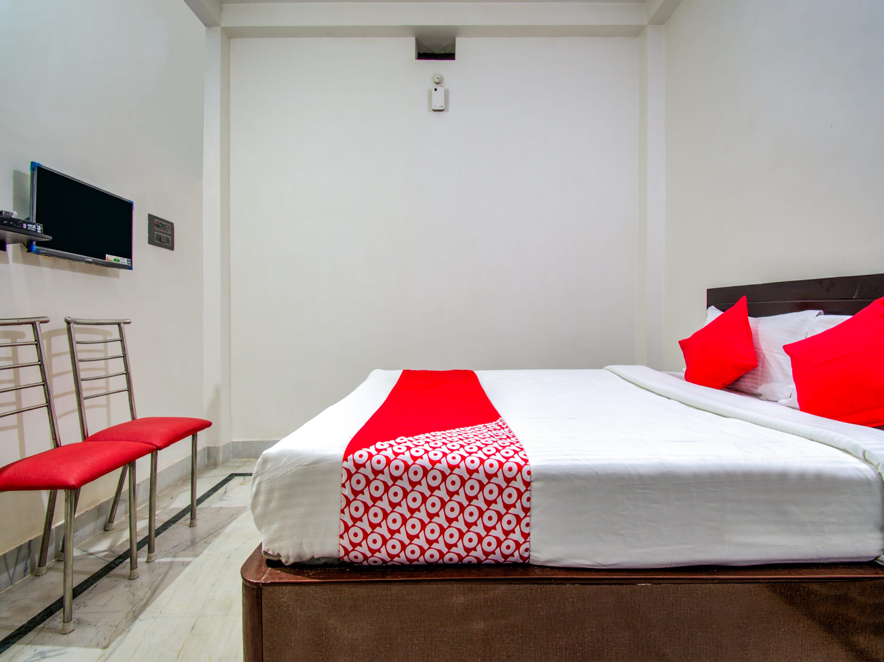 Hotel O Madhuram Vihar - Tap to explore photos
