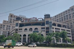 Lavish Cozy Apartment