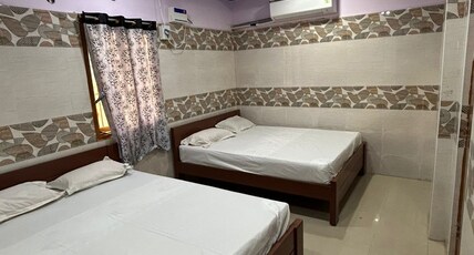 Raghava Residency Room Type - Triple Bed AC Room