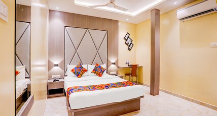 FabHotel Abrol Suites Room Type - Deluxe Room