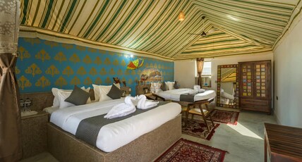 Dhun Desert Camp And Resort Jaisalmer Room Type - Luxury Family Four Bed Tent