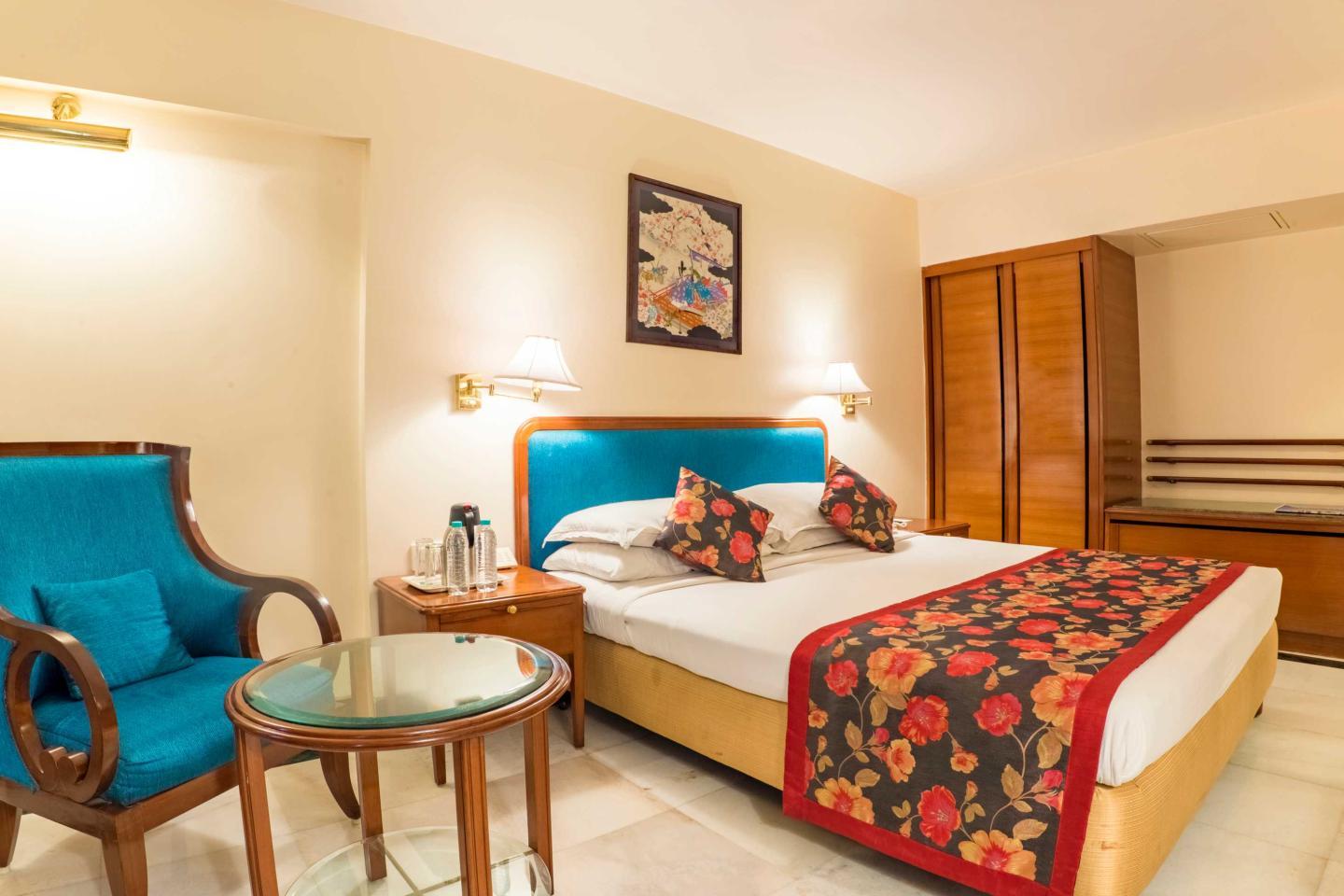 Hotel Parle International - Tap to explore photos