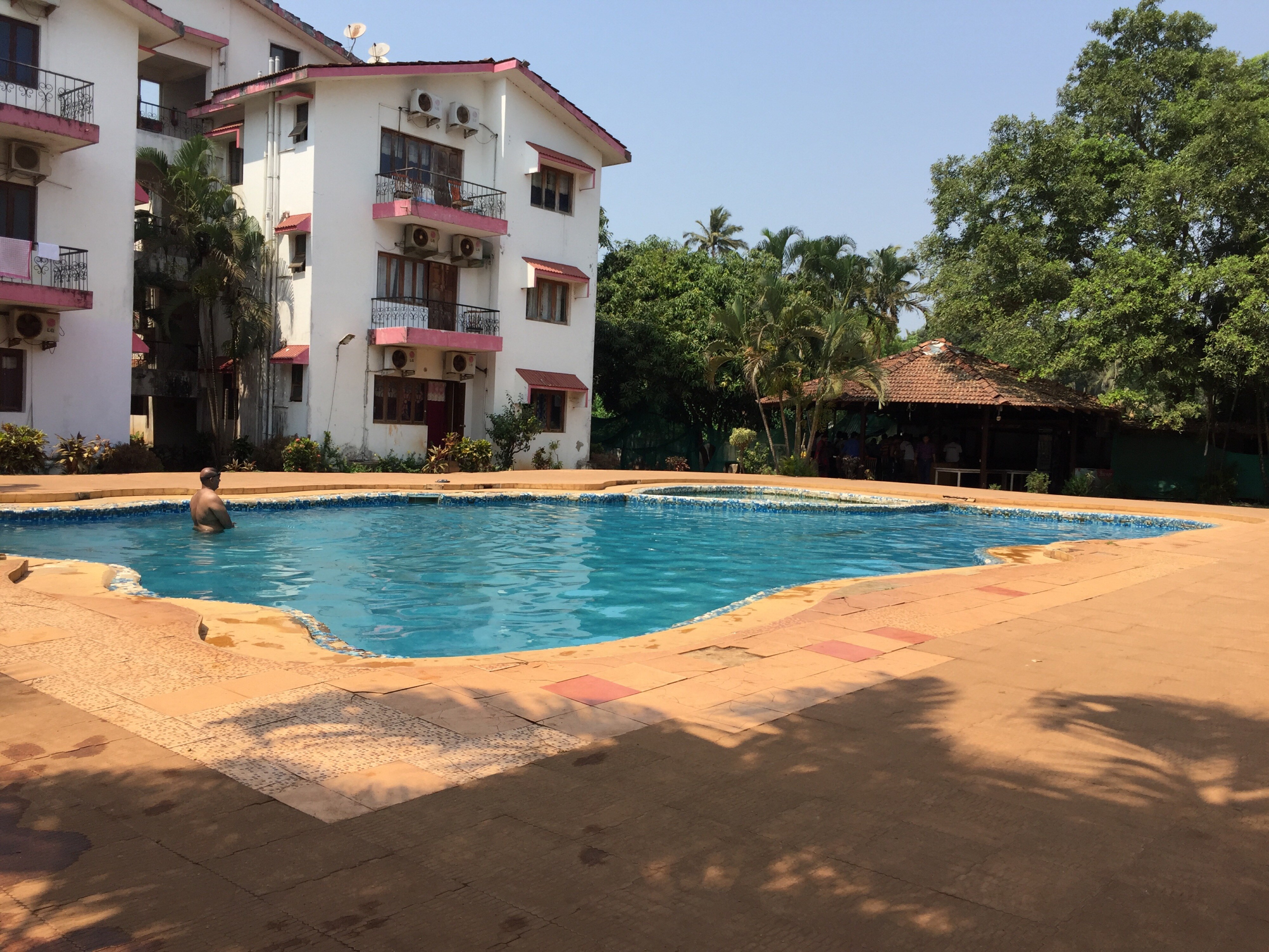 Anoop Jo luxury 1bhk apartment Baga Entire flat, sleeps 5 - Tap to explore photos