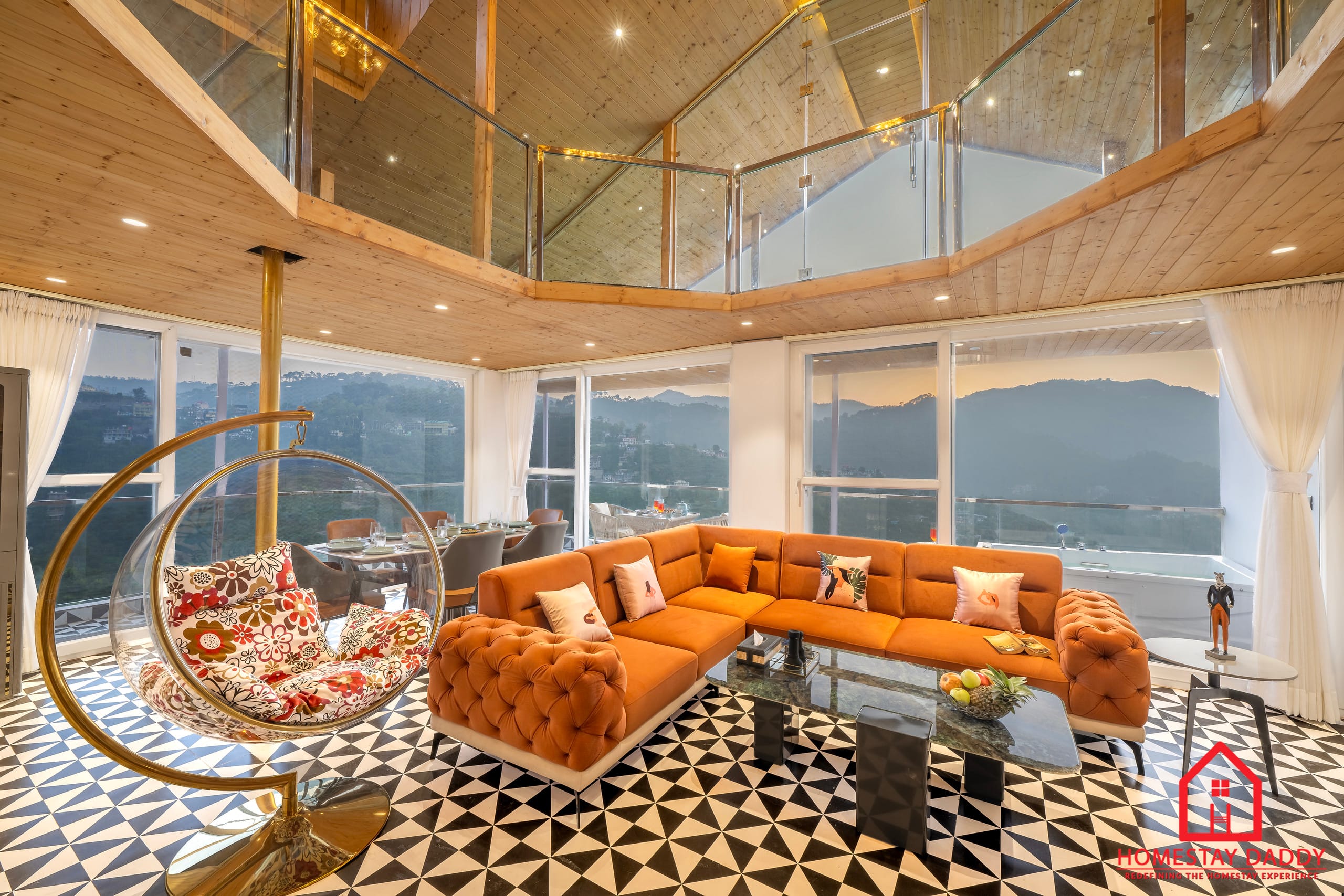 Brown Town AC Penthouse Homestay Daddy - Tap to explore photos