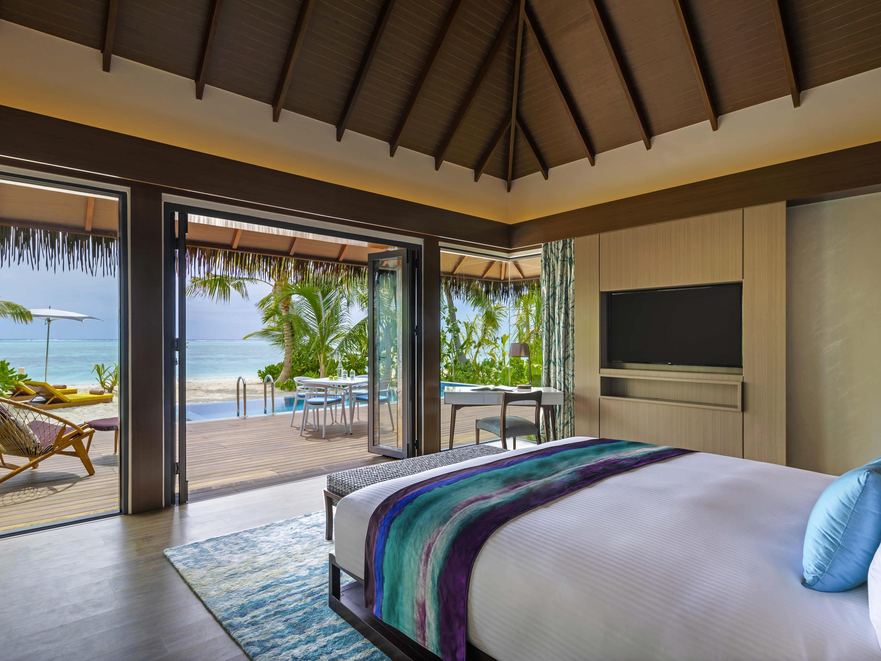 Pullman Maldives Maamuta - All Inclusive Resort - Tap to explore photos