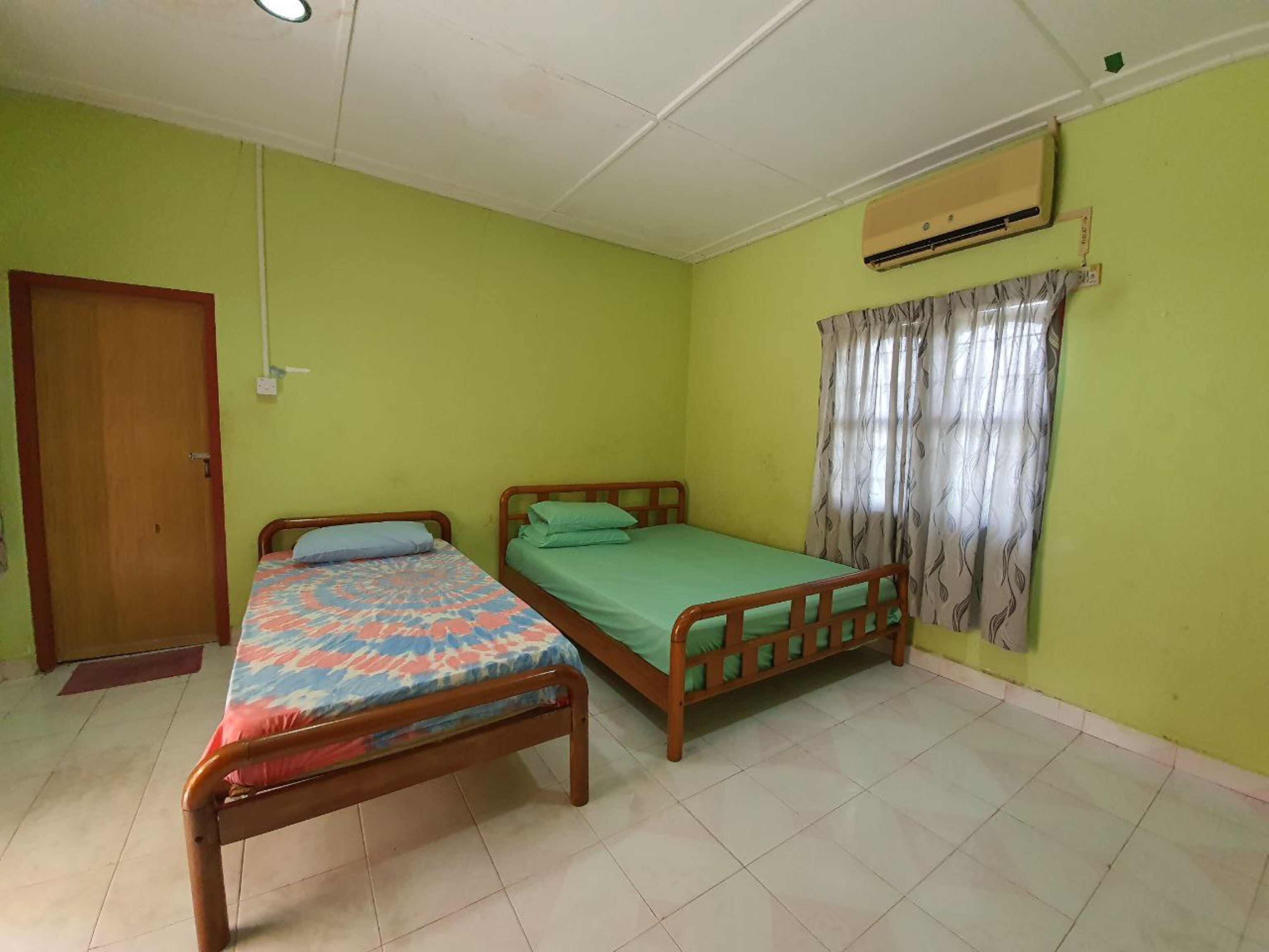 Hotel O Bayu Chalet - Tap to explore photos