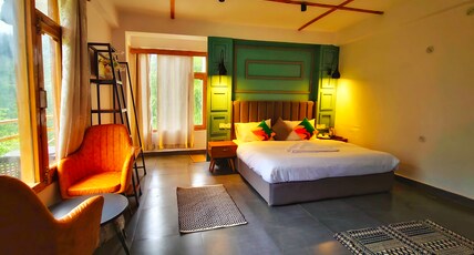 Peppy Nomads luxuria Room Type - King Room with Balcony - Valley View
