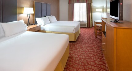 Holiday Inn Express GRANTS PASS Room Type - 2 Queen Beds Standard