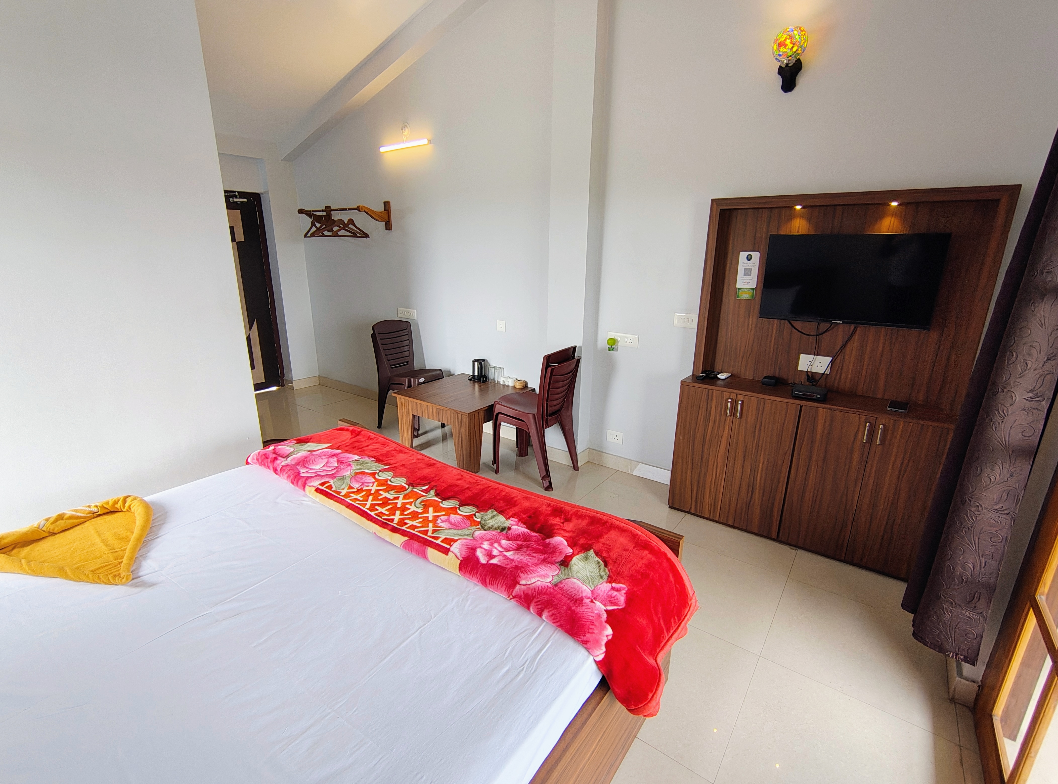 Dakshinayana Resort And Resturant - Tap to explore photos