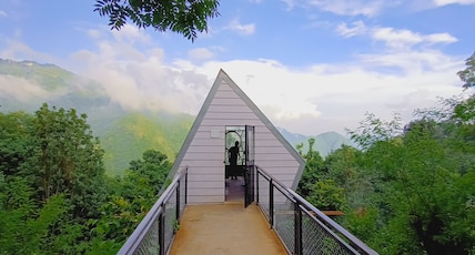 Gadeni Stays | Luxe/Unique Stay Room Type - Sky Cabin