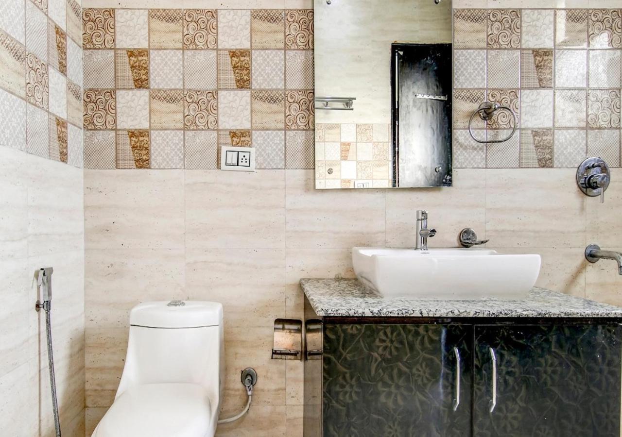 Hotel Eden Villa - Tap to explore photos