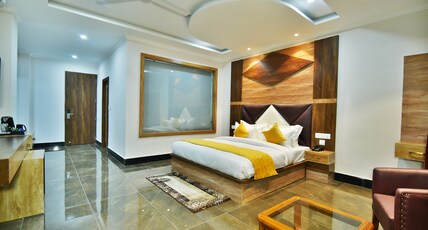 DHAULADHAR HILLS RESORT Room Type - Family Suite Room
