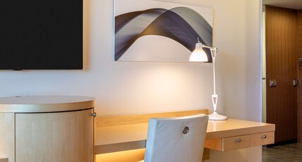 Hilton Helsinki Airport Room Type - TWIN BEDDED EXECUTIVE ROOM