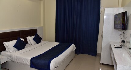 Hotel Mount view Room Type - Double Bed AC Room