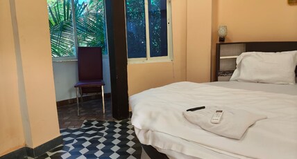 Puri Palm Resort Room Type - honeymoon suite