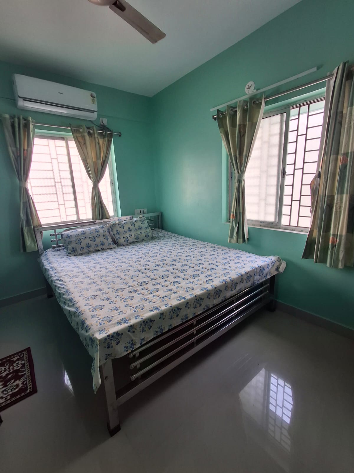 Digha Vibes Homestay Cosy Flat for 4 persons - Tap to explore photos