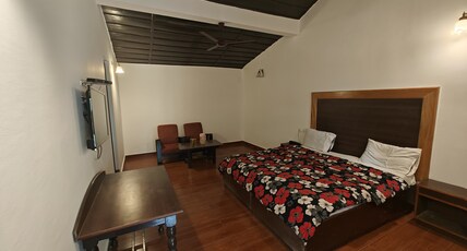 Hotel Himalayan Club Room Type - Deluxe Family Suite (With Free Gated Parking)